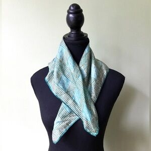 ⭐️ SALE $15 ⭐️ Echo Vintage Rare Chinon Twill Silk Abstract Check Scarf